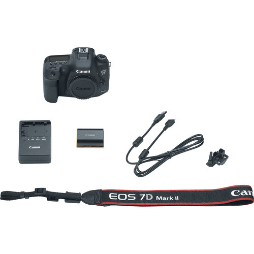 Canon camera with accessories 