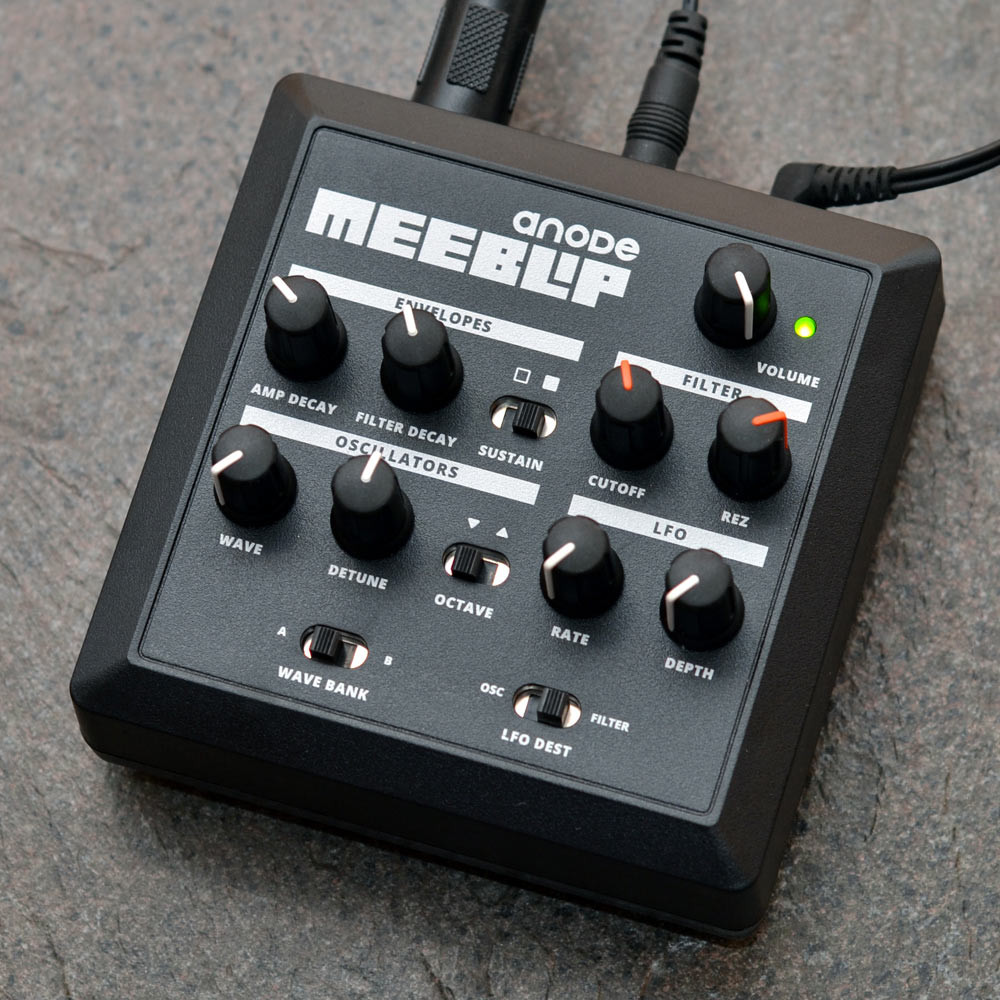 MeeBlip Anode Synthesizer
